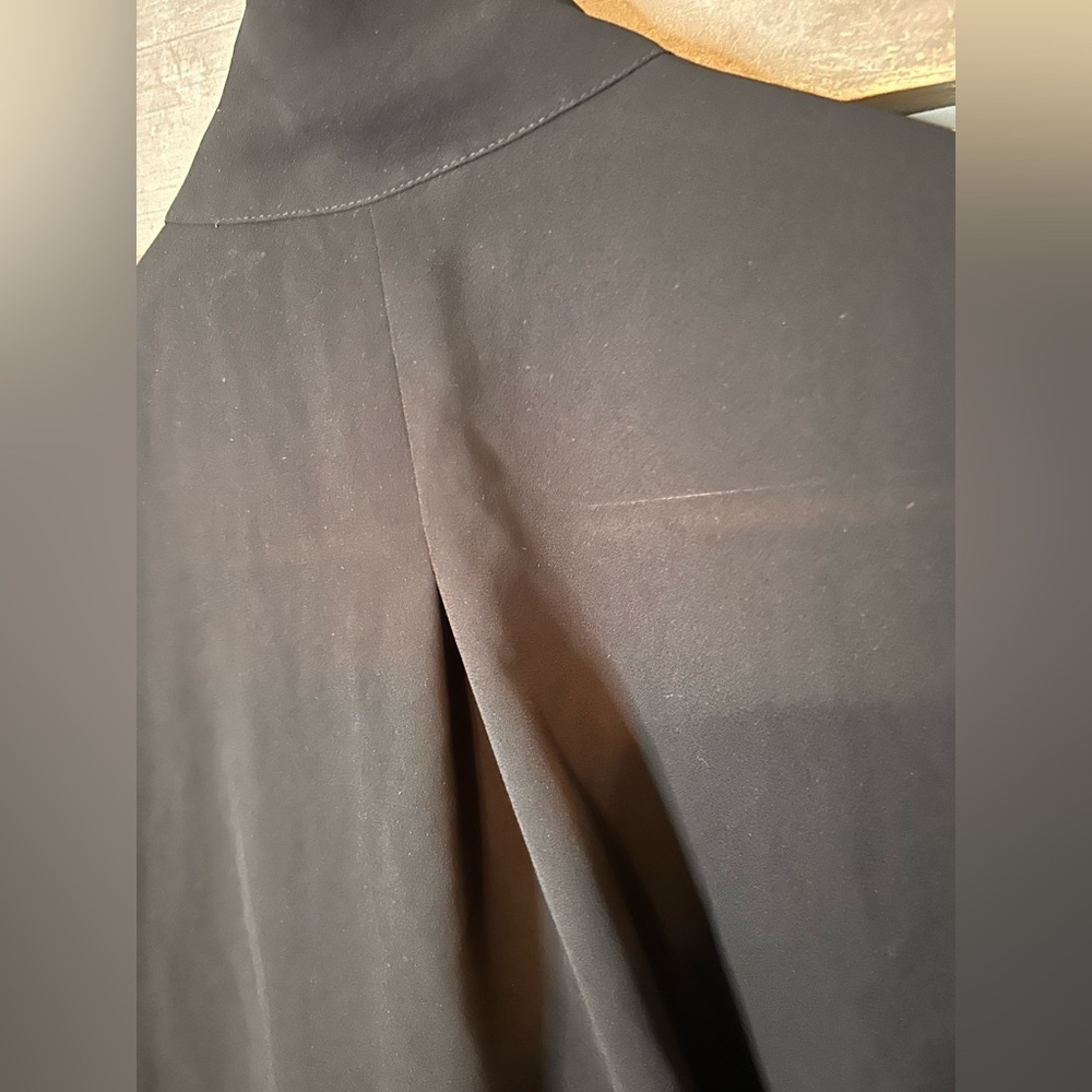 Bow tie blouse - Picture 8 of 12